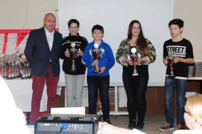 LG-JHV-2018-067